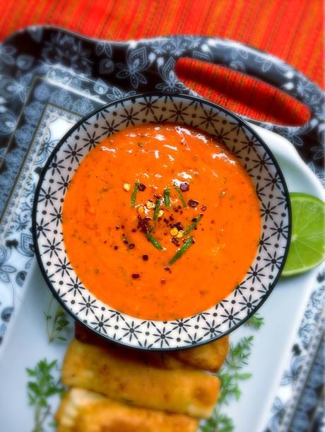 Rissoles mauriciennes de poulet au thym, persil & oignon servies avec une sauce “garnie”au piment d’Espelette & citron vert {#LBGCOOKINGBATTLE} Sauce au piment d'espelette