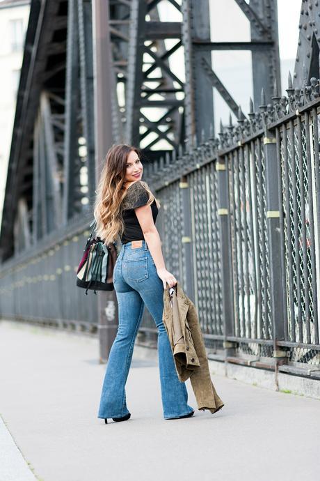 how to wear the flare jean fashion blog
