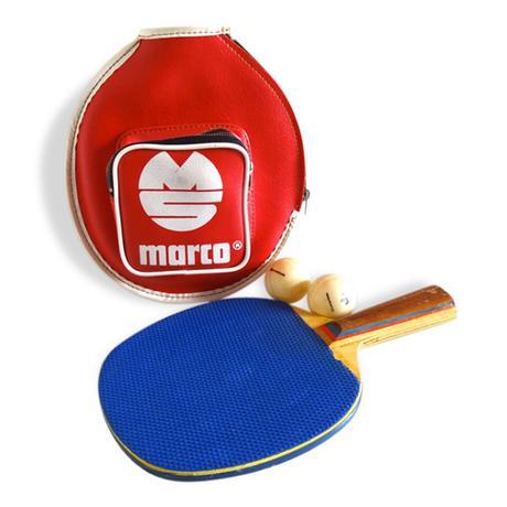 Mon papa d’amour… Raquette de ping-pong vintage et son étui en cuir