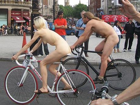 World Naked Bike Ride - London 2009 -6