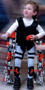 AMYOTROPHIE SPINALE: L'exosquelette qui fait marcher les enfants – CSIC