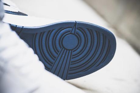 Air Jordan 1 Retro High OG Metallic Navy 555088-106-Air-Jordan-1-Retro-High-OG-Metallic-Navy-05