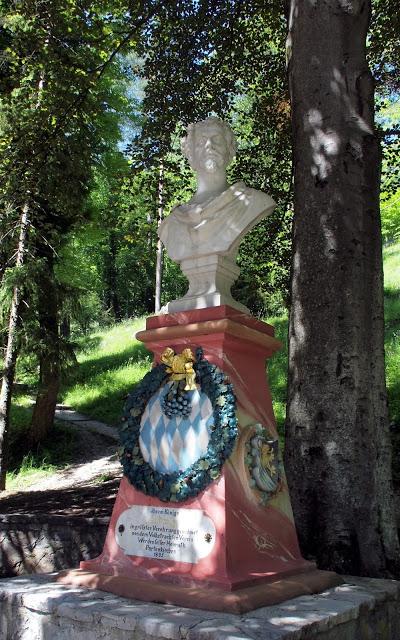 Le monument à Louis II de Bavière à Partenkirchen