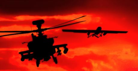 En couple : le drone traque, l'hélicoptère frappe