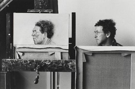 Martine Franck, Le peintre Avigdor Arikha, Paris, 1976 / photo Bertrand Prévost - Centre Pompidou, MNAM-CCI / Dist. RMN-GP / Martine Franck / Magnum Photos