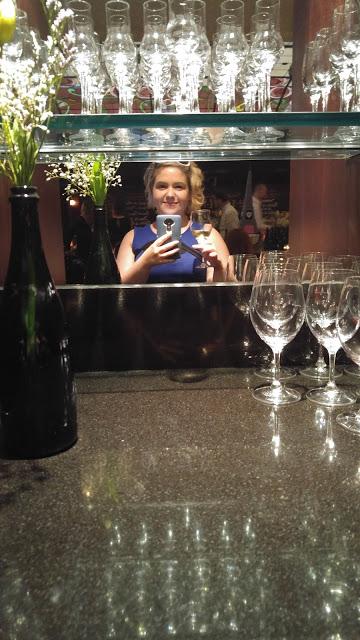 3 ans pour La Société: Veuve Cliquot et bouchées extraordinaires