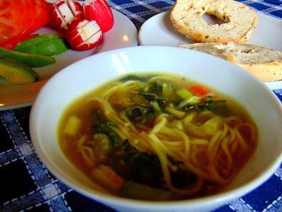 Soupe réconfort tempeh et nouilles