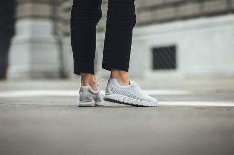 Nike Mayfly Premium Triple White