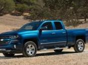 Chevrolet Silverado 2016 Ford F-150 Match comparatif