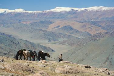 mongolie-rando-cheval-randonnee-equestre-voyage-altai-aigliers-kazakh-festival-09.jpg