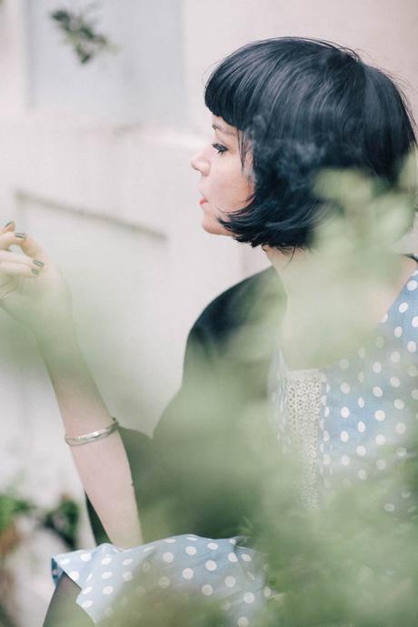 portrait cigarette