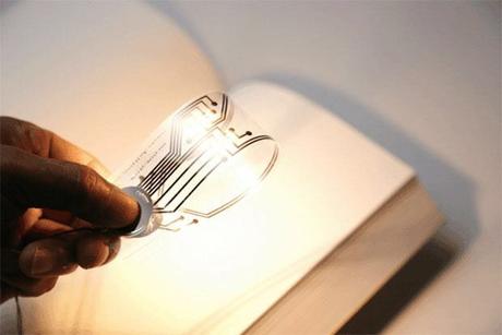 Ce marque-page lumineux va permettre aux lecteurs de lire dans l’obscurité !