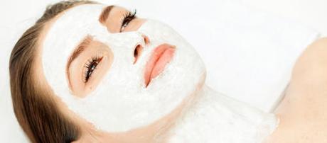 Comment préparer sa peau au bronzage avant le départ en vacances au soleil ?