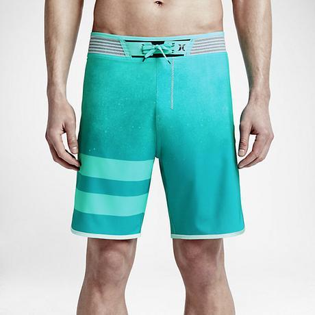 Boardshort, le top des shorts de bain pour surfeurs boardshort nike hurley phantom hyperweave
