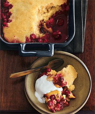CRANBERRY-MAPLE PUDDING CAKE