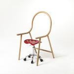 DESIGN : The ‘no chair’ by Clark Bardsley