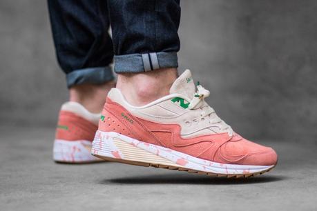 Saucony-Grid-8000-Lobster-Roll-01