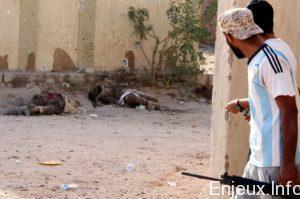 Libye : lourd bilan humain suite aux combats entre forces loyalistes et djihadistes