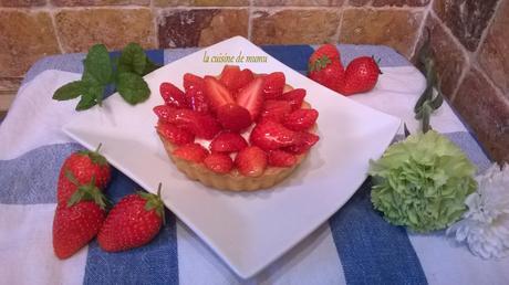 Les tartelettes aux fraises sur crème diplomate WP_20160607_072