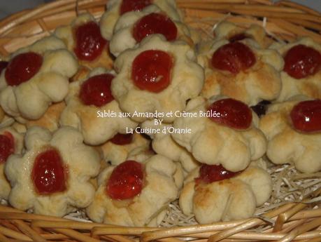 SABLES AUX AMANDES ET CREME BRULEE