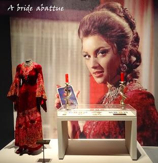 L'exposition James Bond 007 dans la Grande Halle de La Villette