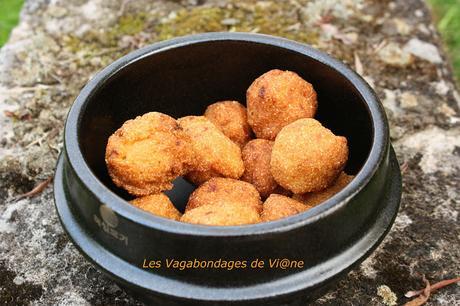 Zitumbuwa (Beignets de banane)