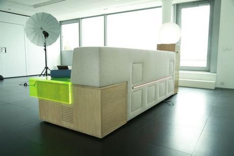 canape-connecte-marty-havas-3-700x467