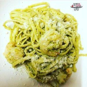 Linguinis pesto, crème et crevettes