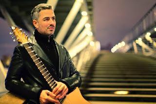 Quand la musique est bonne ! Découvrez les artistes Veev Com en tournée estivale ! So Groovy, Sociedade Recreativa et les autres... Quand la musique est bonne ! Découvrez les artistes Veev Com en tournée estivale ! So Groovy, Sociedade Recreativa et les autres...