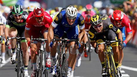 Les coureurs cyclistes s'élanceront samedi 2 juillet du pied de la « Merveille de l'Occident », le Mont-Saint-Michel