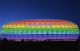 CSD München heute 12U  /Gay Pride Munich / Marche des fiertés TODAY from 12 am Marienplatz