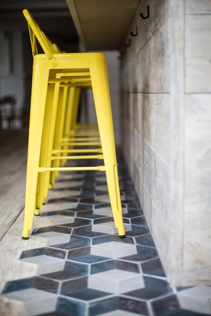 Collectif Project Inside / Les sols aux couleurs mixtes /