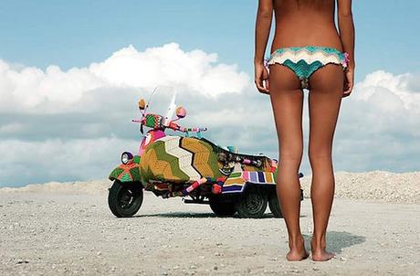 Knit_Graffiti_Magda_Sayeg_10