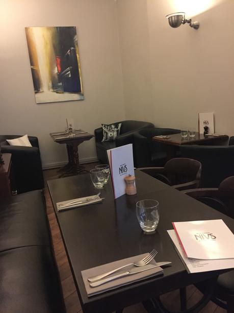 LE NIV’S : LE BISTROT SYMPA AU COEUR DU VILLAGE DES BATIGNOLLES