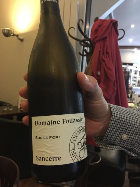 LE NIV’S : LE BISTROT SYMPA AU COEUR DU VILLAGE DES BATIGNOLLES