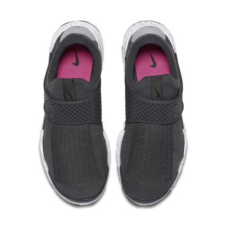 819686-003-Nike-Sock-Dart-Premium-01