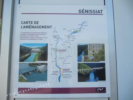 France - Baisse des eaux du rhône à Génissiat