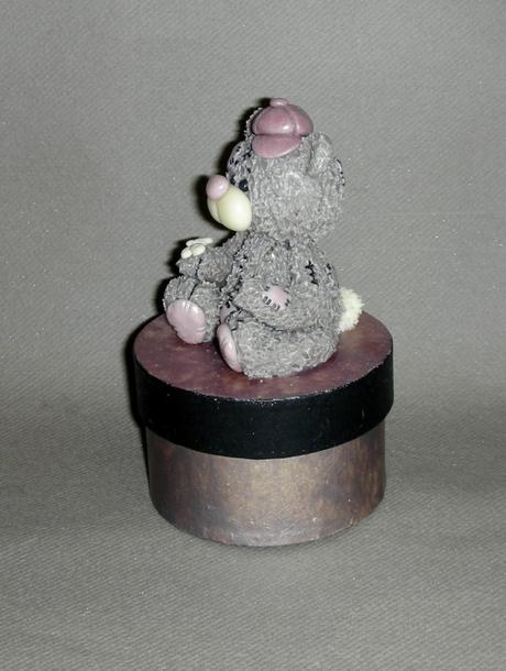 Boite avec p'tit ourson en porcelaine froide