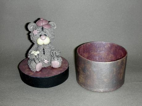 Boite avec p'tit ourson en porcelaine froide