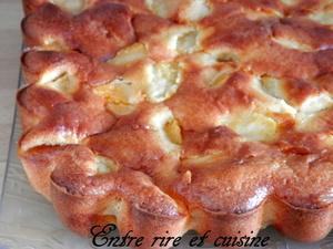 Gâteau moelleux aux Pêches