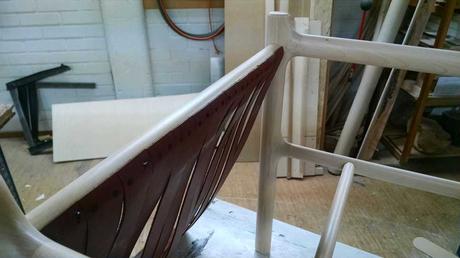 Chaise Notch par Collin Velkoff 