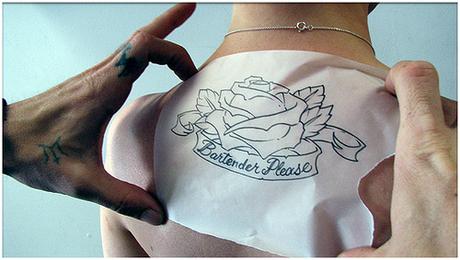 Faux cils faux ongles fausses lentilles maquillage Maquillage,faux cils, faux