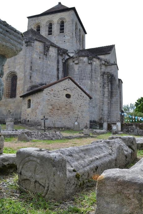 Sur la route Richard Coeur de Lion :  Le Chalard -4/.-