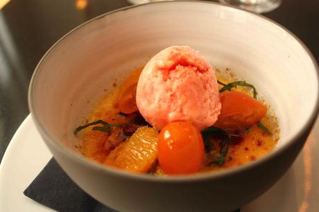 Crème catalane, sorbet orange sanguine  © P.Faus  - copie