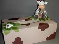 Boite à mouchoir avec p'tite vache Boite à mouchoir avec p'tite vache