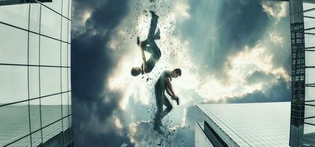 Divergent 4 ne sortira pas au cinéma et ce n'est pas la blague du jour ! insurgent divergent background