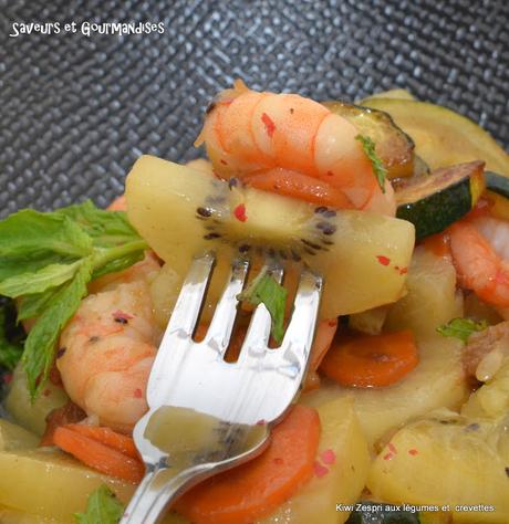 Wok de Légumes aux Crevettes et au Kiwi Zespri.