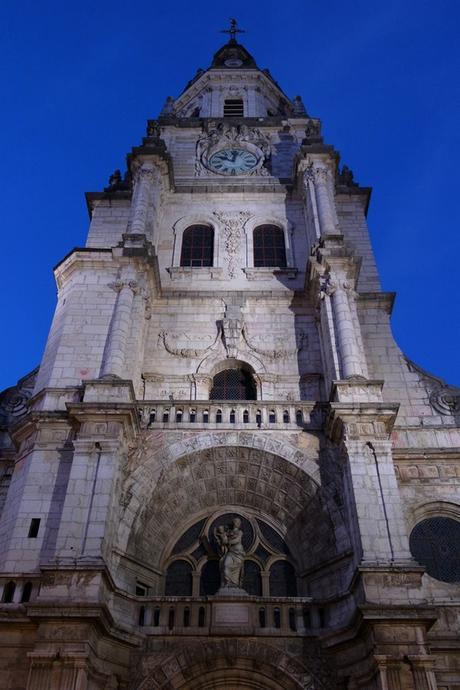 bourg-en-bresse visite nocturne théâtralisée co-cathédrale