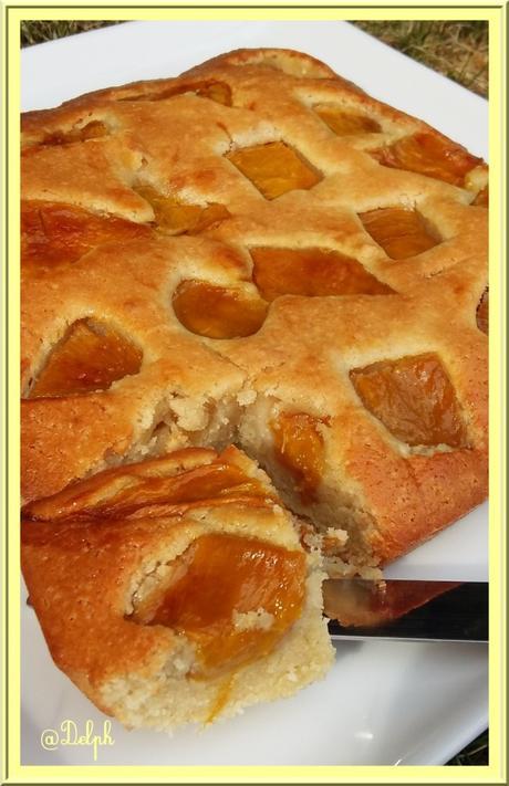Financier géant à la mangue Financier géant à la mangue