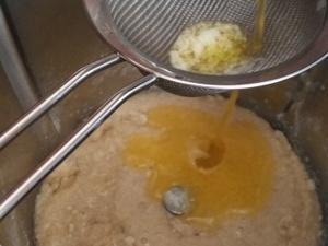 Financier géant à la mangue Cliquer sur les photos pour les agrandir